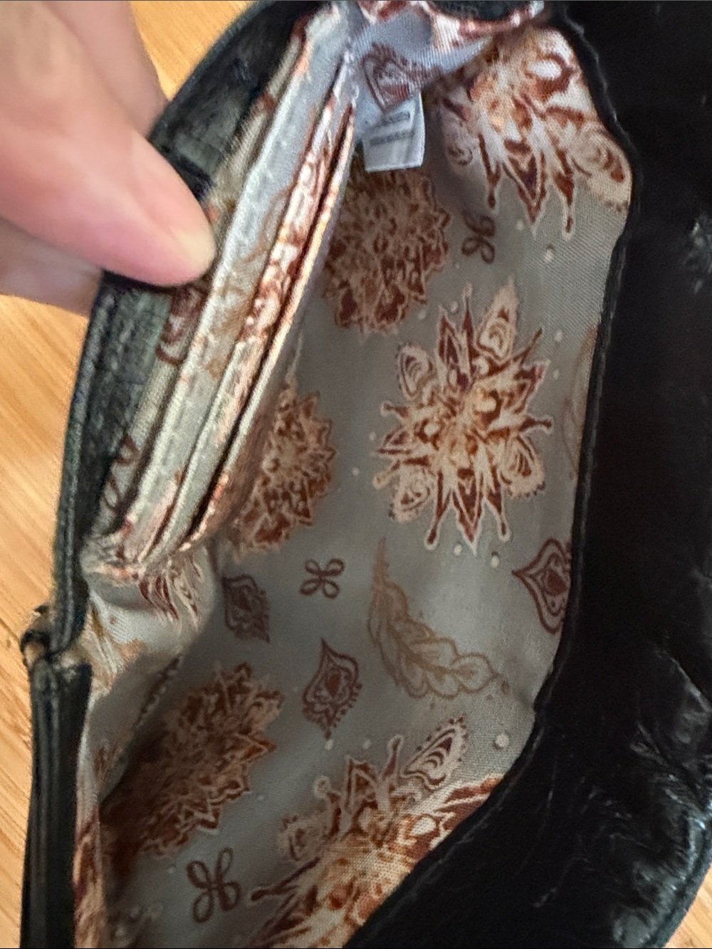 HOBO Black wallet - Picture 4 of 6